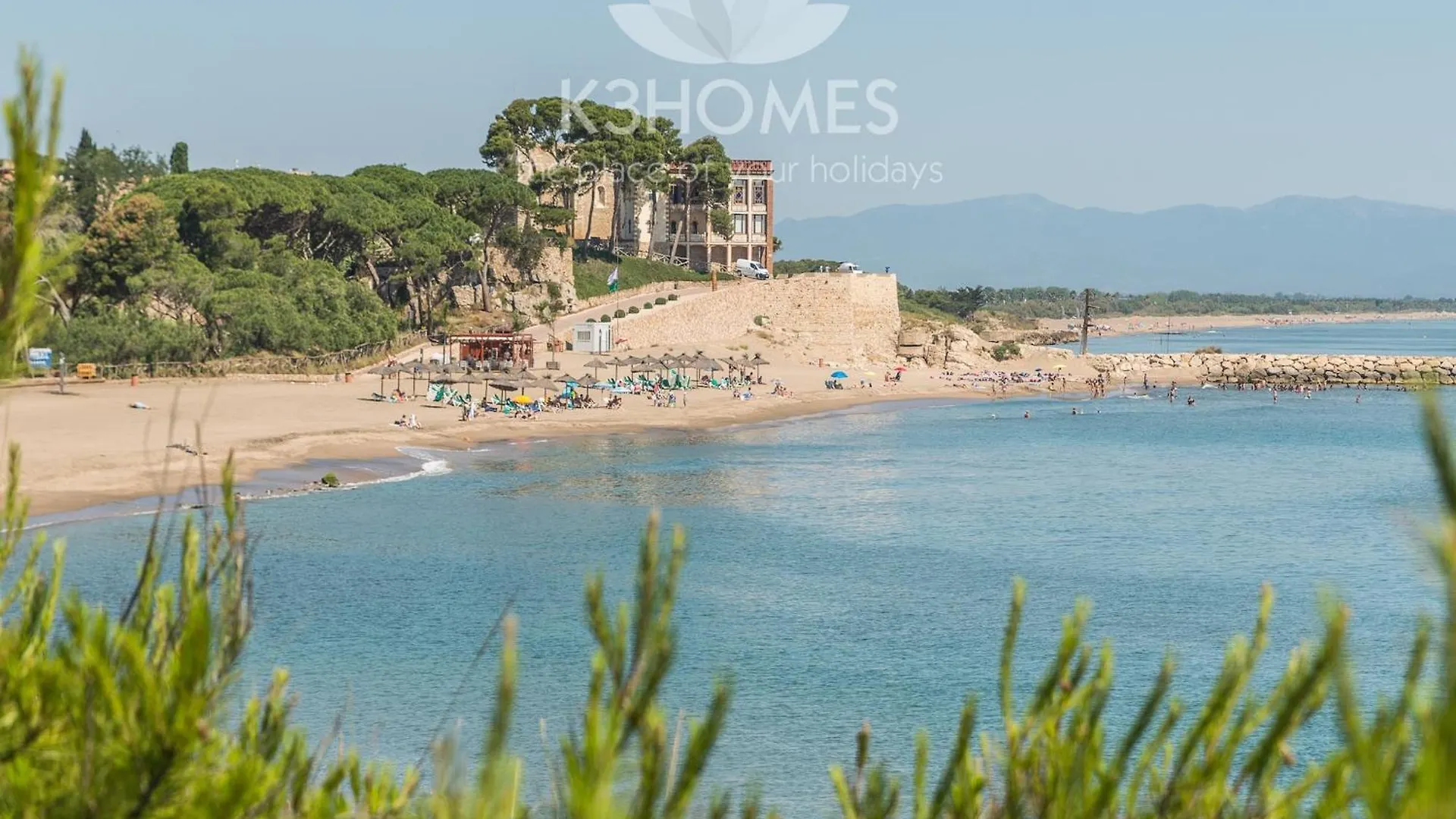 Beautiful Villa Near Riells Beach L' Escala